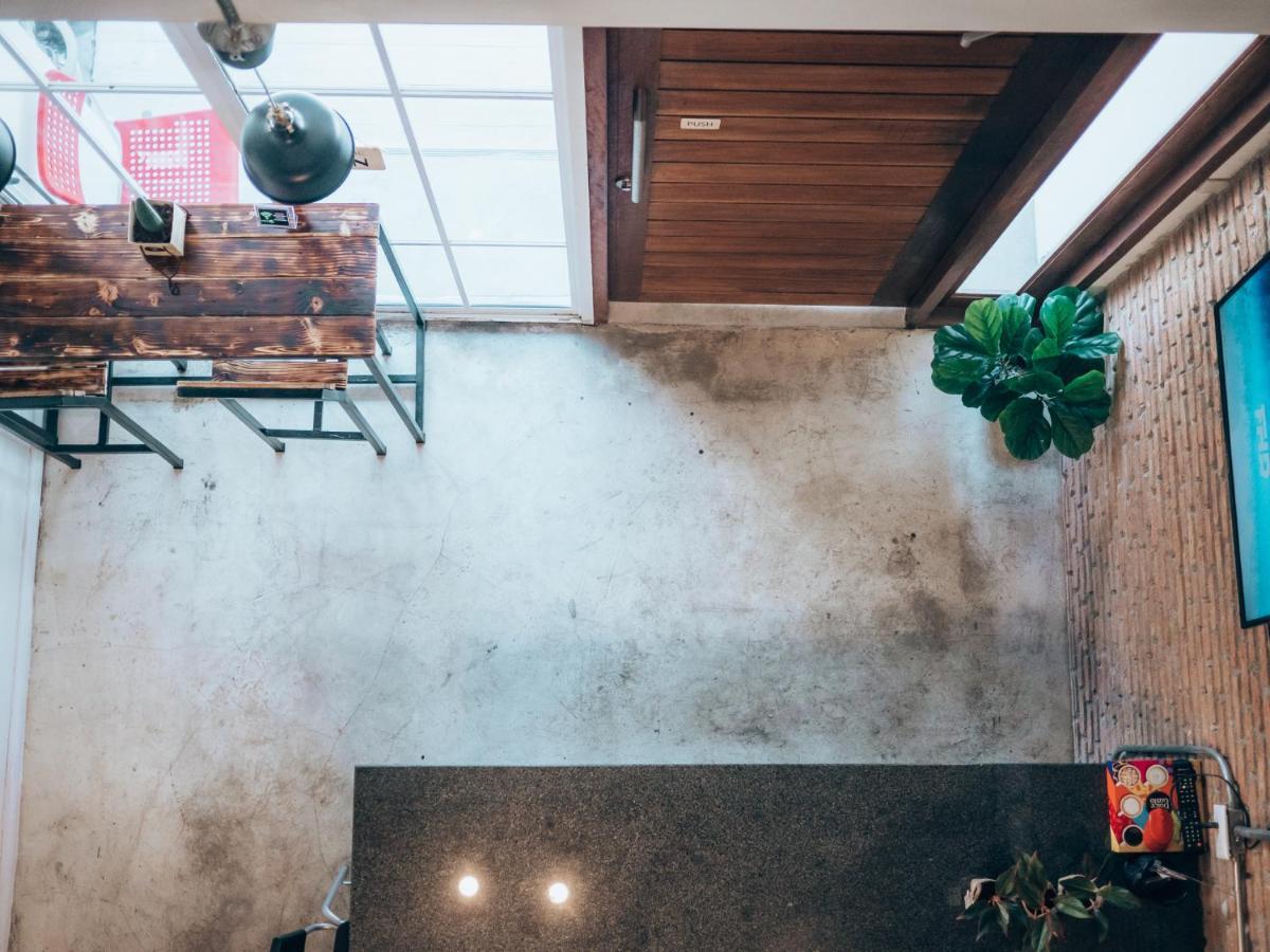 Haus Sathorn 11 Residence バンコク都 エクステリア 写真